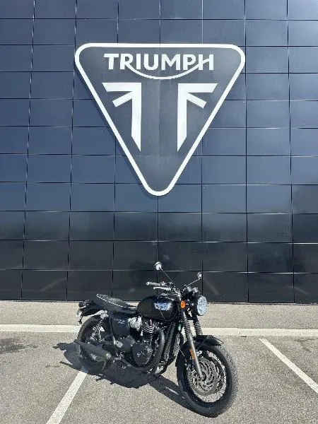 Bonneville T120 Black