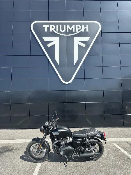 Bonneville T120 Black