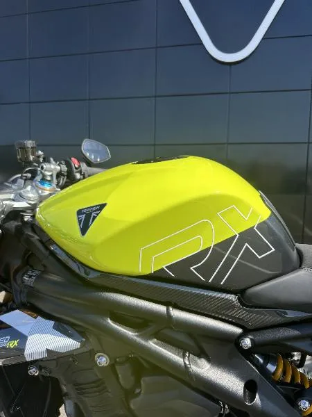 Speed Triple 1200 RX