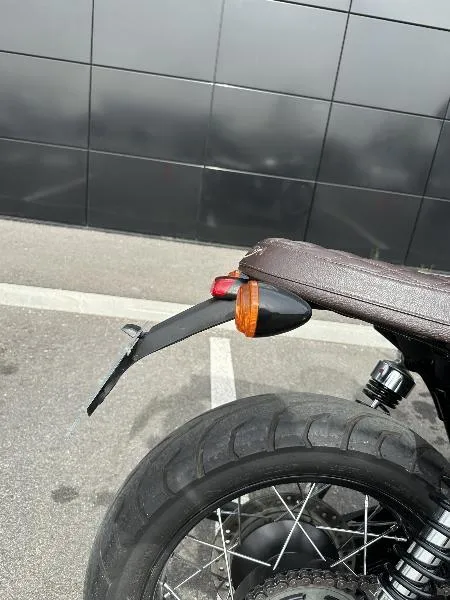 Bonneville T100