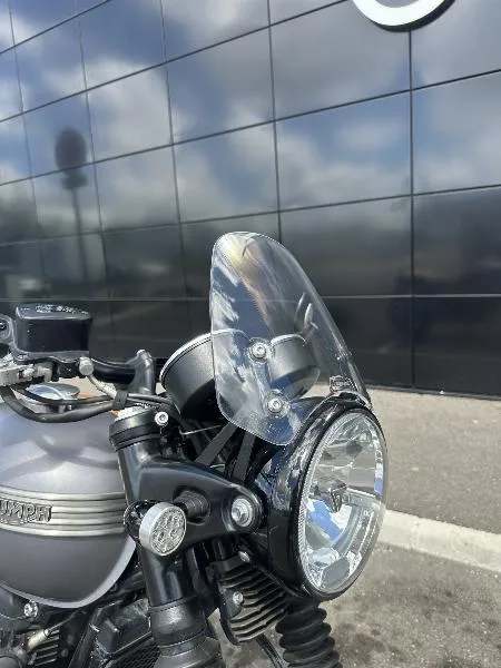 Bonneville T120 Black