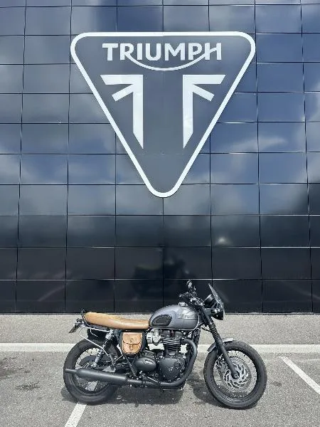 Bonneville T120 Black