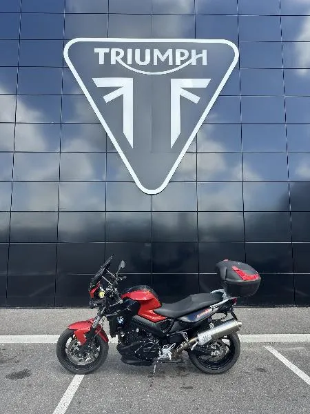 F 800 R