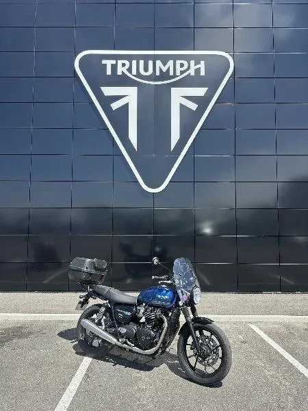 STREET TWIN  900