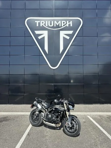 SPEED TRIPLE 1050 S 