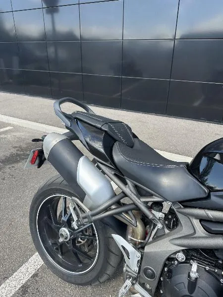 SPEED TRIPLE 1050 S 