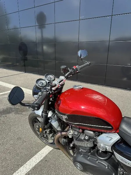 SPEED TWIN 1200