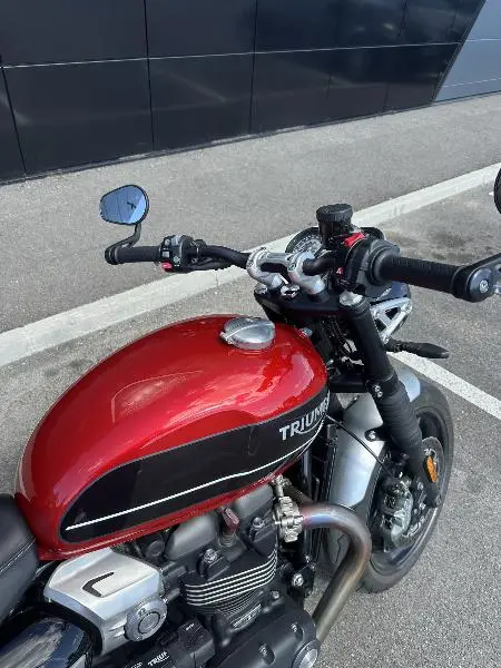 SPEED TWIN 1200