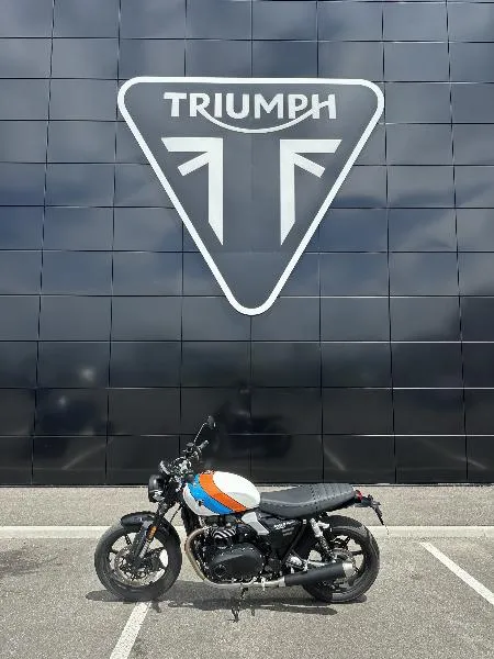 SPEED TWIN 900