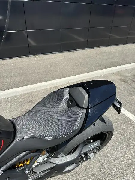 SPEED TRIPLE 1200 RS
