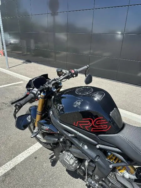 SPEED TRIPLE 1200 RS