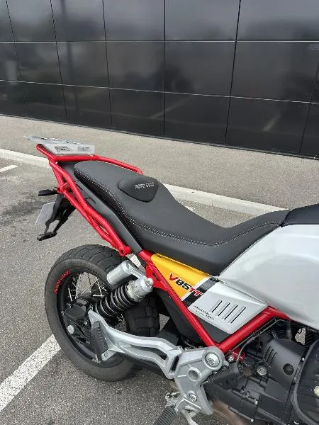 V85 TT 850