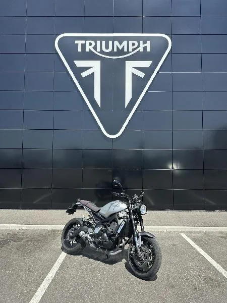 XSR 900