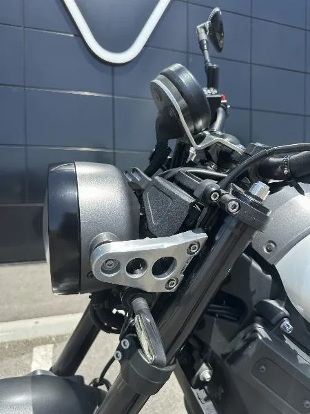 XSR 900