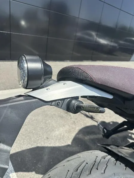 XSR 900