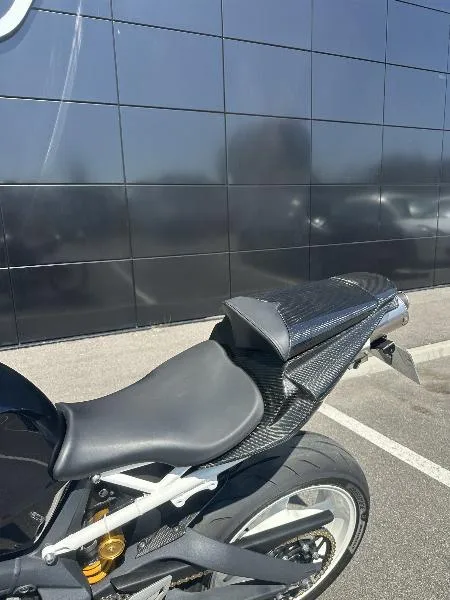 DAYTONA  675 R