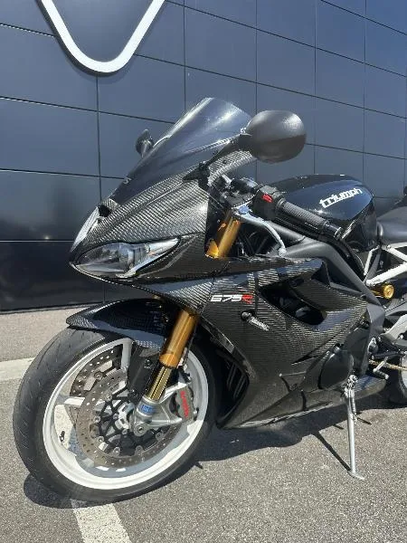 DAYTONA  675 R