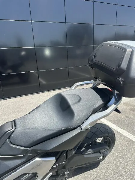 XADV 750