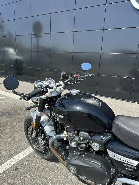 SPEED TWIN 1200
