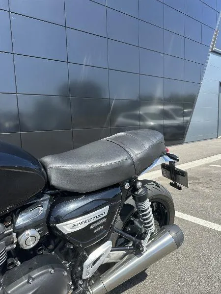 SPEED TWIN 1200