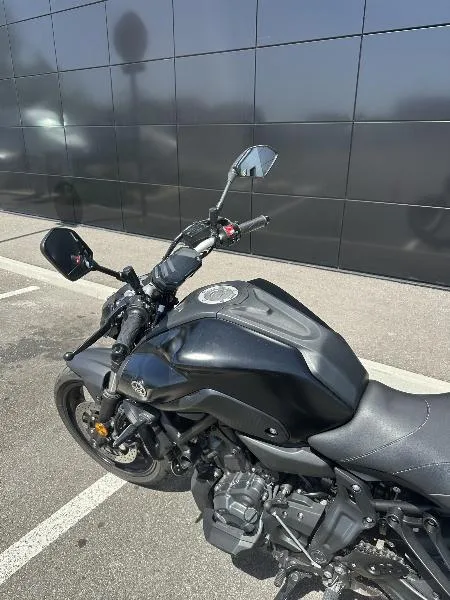 MT07