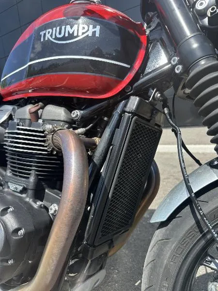 SPEED TWIN 1200