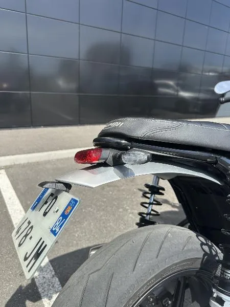 SPEED TWIN 1200