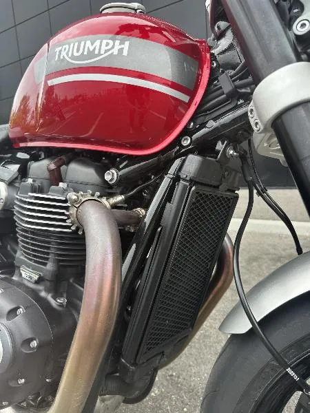 SPEED TWIN 1200