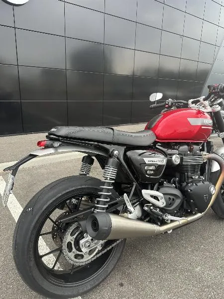 SPEED TWIN 1200