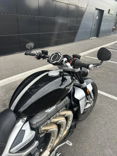 ROCKET 3 R