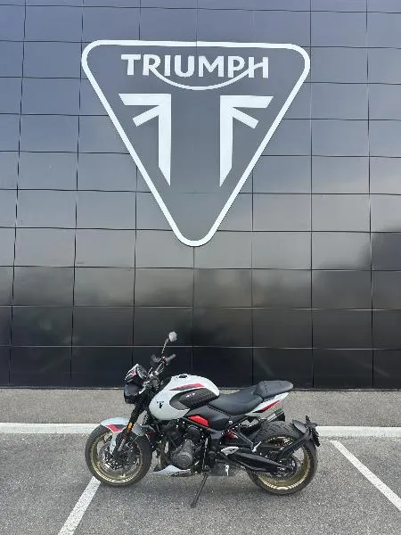 TRIDENT 800