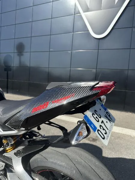 DAYTONA 765 Moto 2