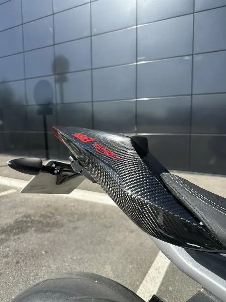 DAYTONA 765 Moto 2