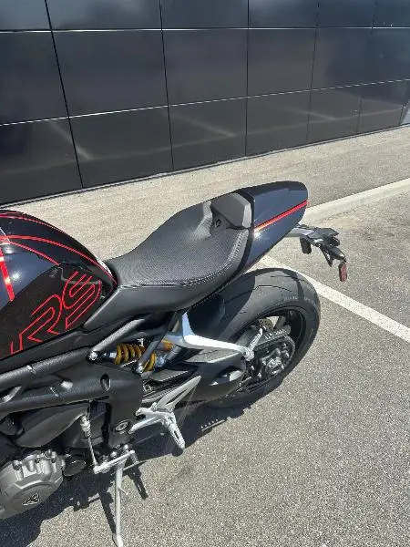 SPEED TRIPLE 1200 RS