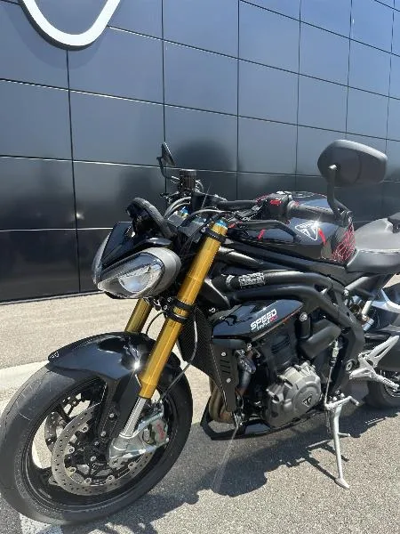 SPEED TRIPLE 1200 RS