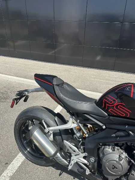 SPEED TRIPLE 1200 RS