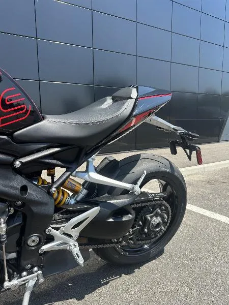 SPEED TRIPLE 1200 RS