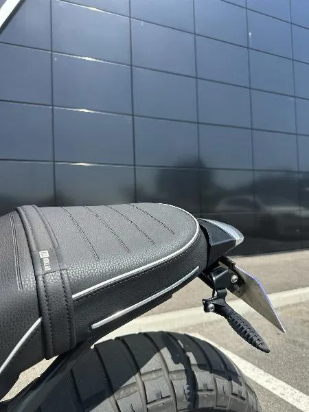 R NineT PURE