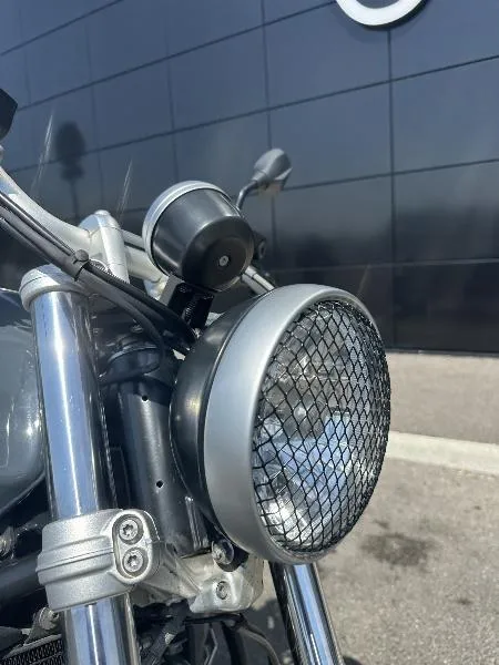R NineT PURE