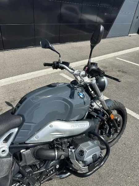 R NineT PURE