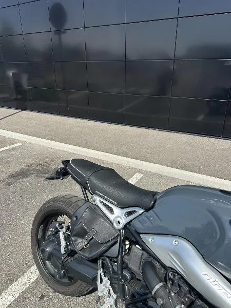 R NineT PURE