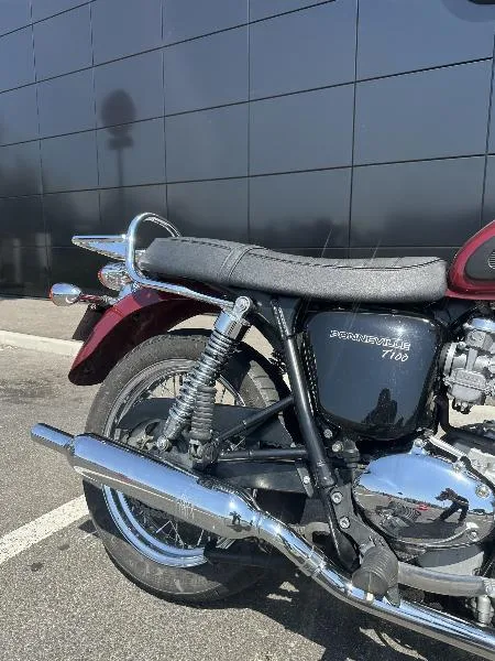 BONNEVILLE 865 T100