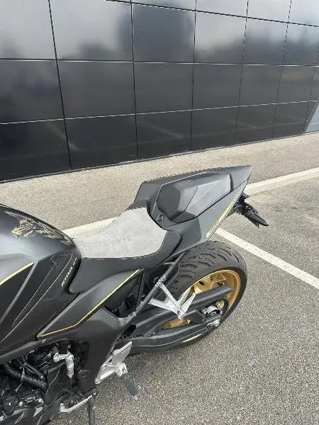 CB 1000 Hornet SP