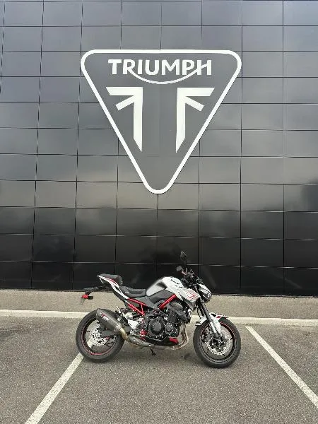 Z 900