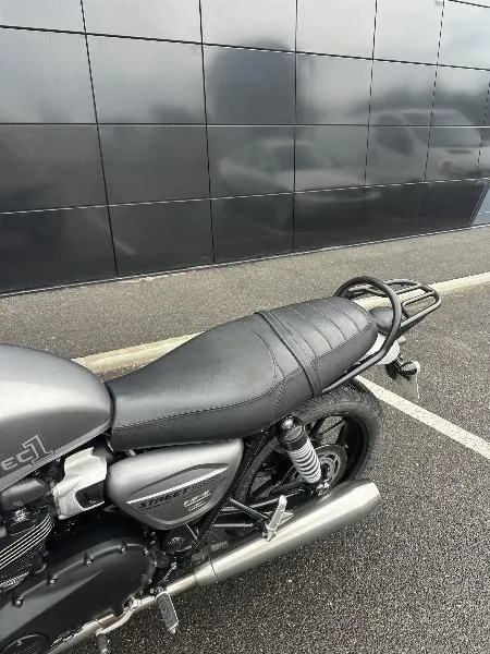 STREET TWIN 900 EC1 Edition