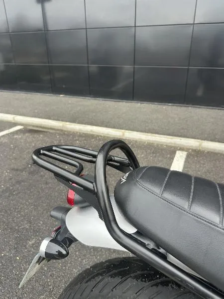 STREET TWIN 900 EC1 Edition