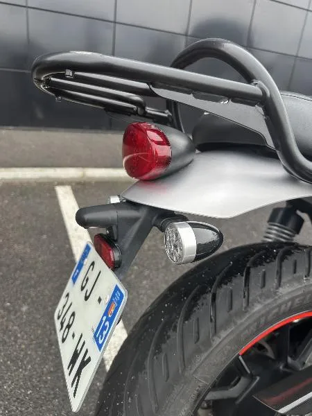 STREET TWIN 900 EC1 Edition