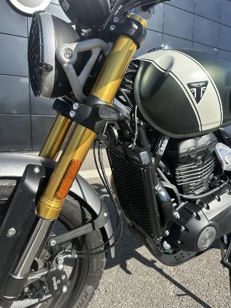 Scrambler 400 X