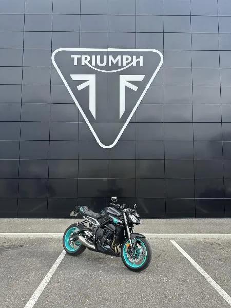 STREET TRIPLE 765 RS