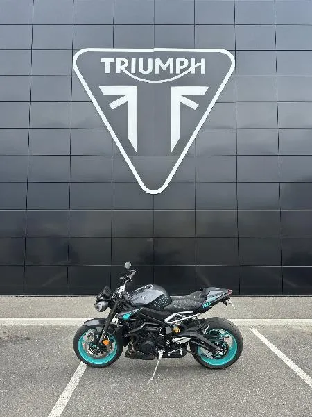 STREET TRIPLE 765 RS